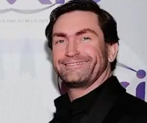 Leslie Benzies Leslie Benzies