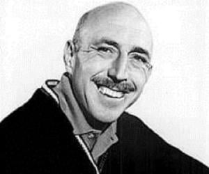 Lionel Jeffries Lionel Jeffries
