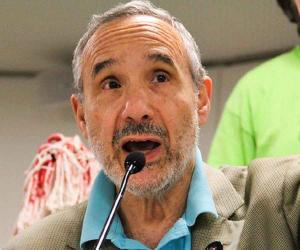 Lloyd Kaufman Lloyd Kaufman