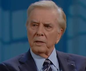Lloyd Robertson Lloyd Robertson