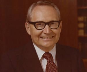 Lowell Tom Perry Lowell Tom Perry