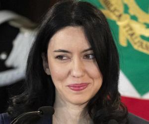 Lucia Azzolina Lucia Azzolina
