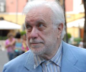 Luciano De Crescenzo Luciano De Crescenzo