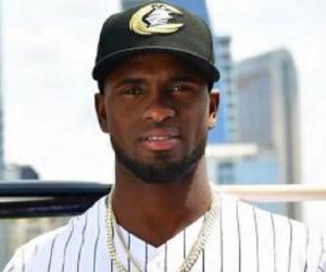 Luis Robert Luis Robert