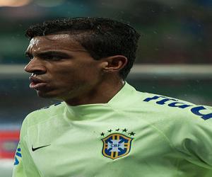 Luiz Gustavo Luiz Gustavo