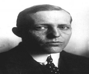 Lutz Graf Schwerin von Krosigk Lutz Graf Schwerin von Krosigk