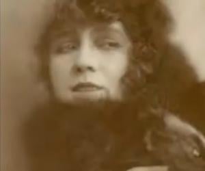 Lyda Salmonova Lyda Salmonova