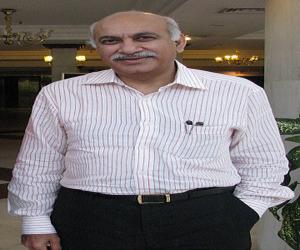 M. J. Akbar M. J. Akbar