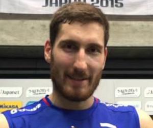 Maksim Mikhaylov Maksim Mikhaylov