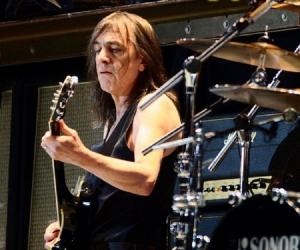 Malcolm Young Biography - Facts, Childhood, Family Life & Achievements