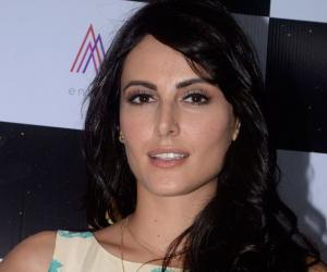 Mandana Karimi Mandana Karimi