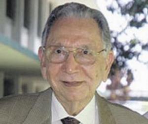 Manuel Solís Palma Manuel Solís Palma