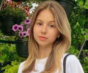 Mari Kruchkova Mari Kruchkova