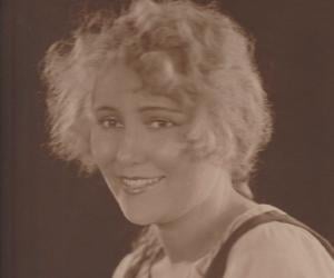 Maria Zelenka Maria Zelenka