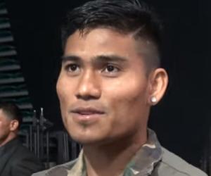 Mark Magsayo Mark Magsayo