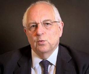 Martin Wolf Martin Wolf