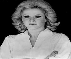Mary Costa Mary Costa
