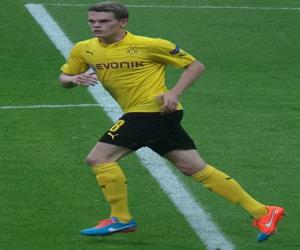 Matthias Ginter Matthias Ginter