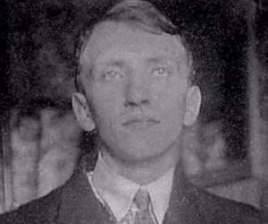 Maurice Blanchot Maurice Blanchot