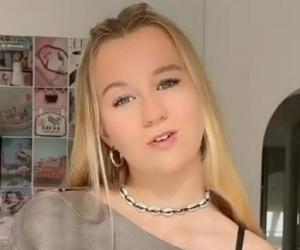 Mavie Noelle Zoepfe Mavie Noelle Zoepfe