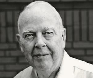 Maxwell McCombs Maxwell McCombs