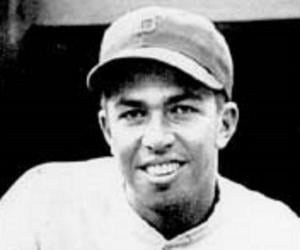 Mel Almada Mel Almada