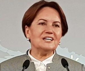 Meral Akşener Meral Akşener
