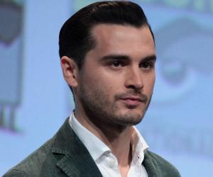 Michael Malarkey