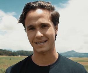 Michael Ronda Michael Ronda