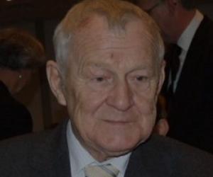 Mieczyslaw Franciszek Rakowski Mieczyslaw Franciszek Rakowski