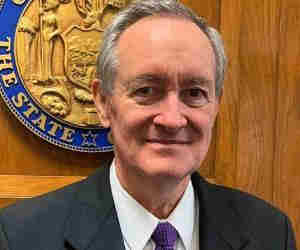 Mike Crapo