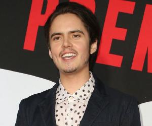 Miles Robbins Miles Robbins
