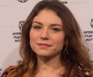 Émilie Dequenne Émilie Dequenne