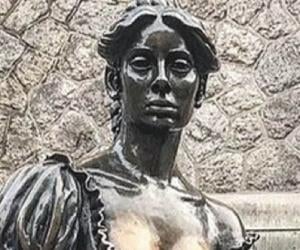 Molly Malone Molly Malone
