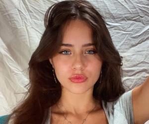 Natalia Barsanelli Natalia Barsanelli