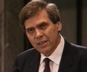 Neil Postman Neil Postman