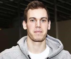 Nikola Radicevic Nikola Radicevic