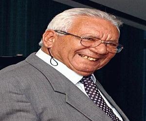 Nílton Santos Nílton Santos