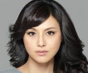 Norika Fujiwara Norika Fujiwara