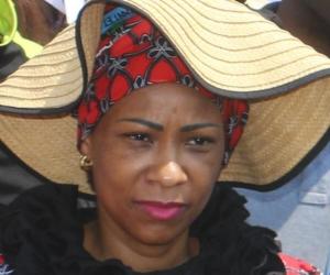 Olive Lembe di Sita Olive Lembe di Sita