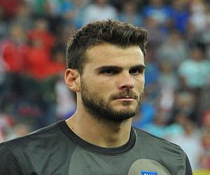 Orestis Karnezis Orestis Karnezis