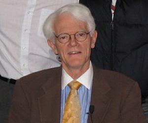 Peter Lynch