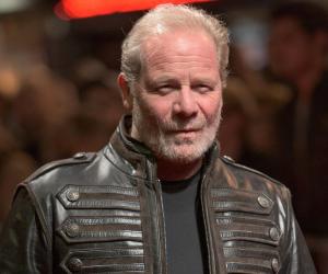 Peter Mullan Peter Mullan