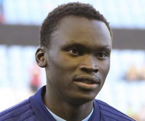 Pione Sisto Pione Sisto