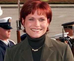 Princess Aisha bint Hussein Princess Aisha bint Hussein
