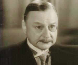 Ralph Arthur Roberts Ralph Arthur Roberts