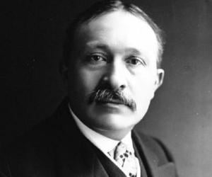 René Viviani René Viviani