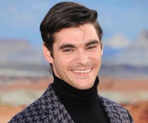 RJ Mitte