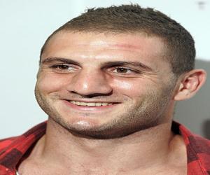 Robbie Farah Robbie Farah