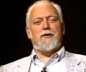 Robert Anton Wilson Robert Anton Wilson